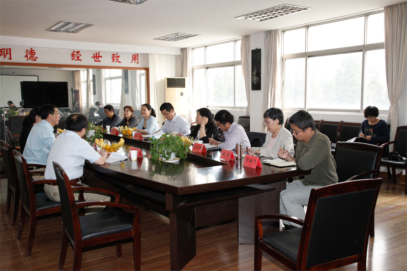 江南大学赴江苏科技大学商谈课题合作